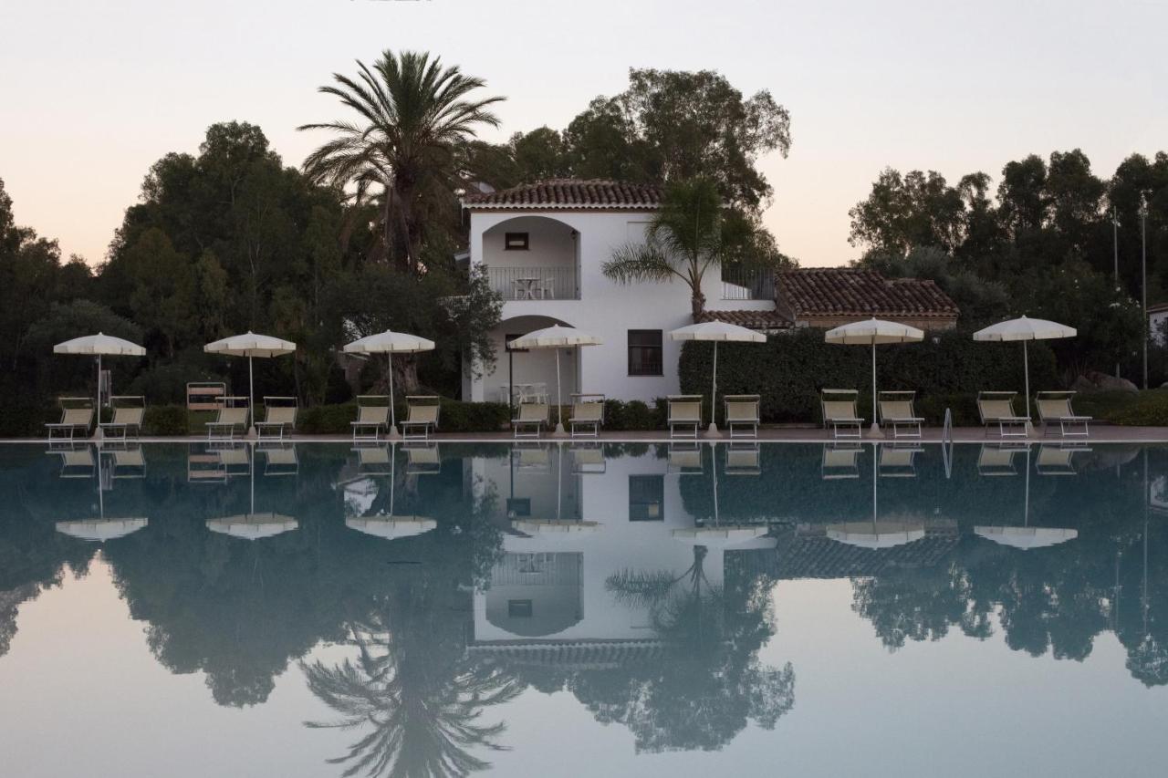 Marina Torre Navarrese Resort Santa Maria Navarrese Exterior foto